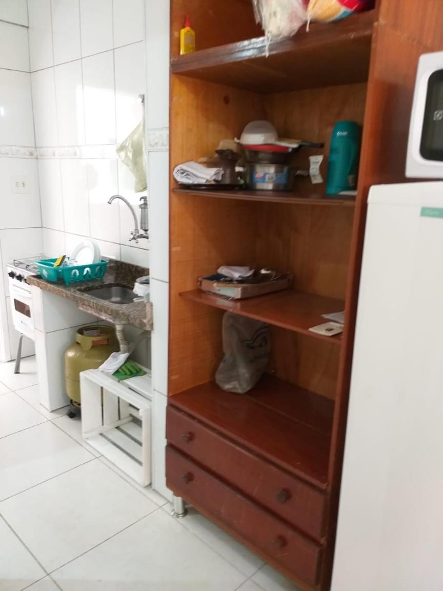 Kitnet Simples Na Ponta Da Praia ,Santos, A Uma Quadra Da Praia, Proximo Ao Aquario Habitación foto